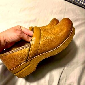 Dansko nursing shoes